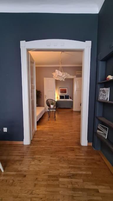 Your Royal 2 Bedroom City Center Stay Beograd Ngoại thất bức ảnh
